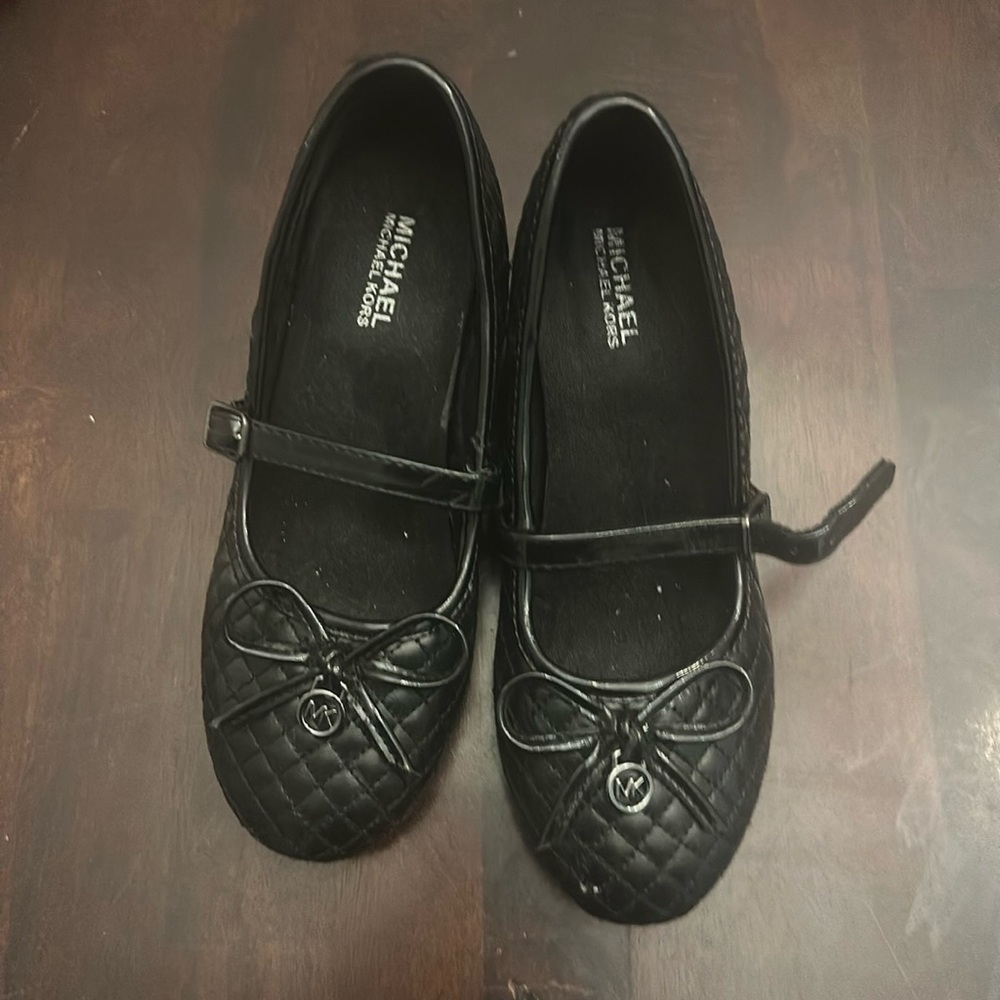 Michael Kors dress shoes. Y1